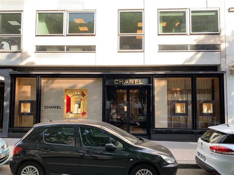 chanel 42 montaigne 42 avenue montaigne 75008 paris france|CHANEL PARIS 42 MONTAIGNE.